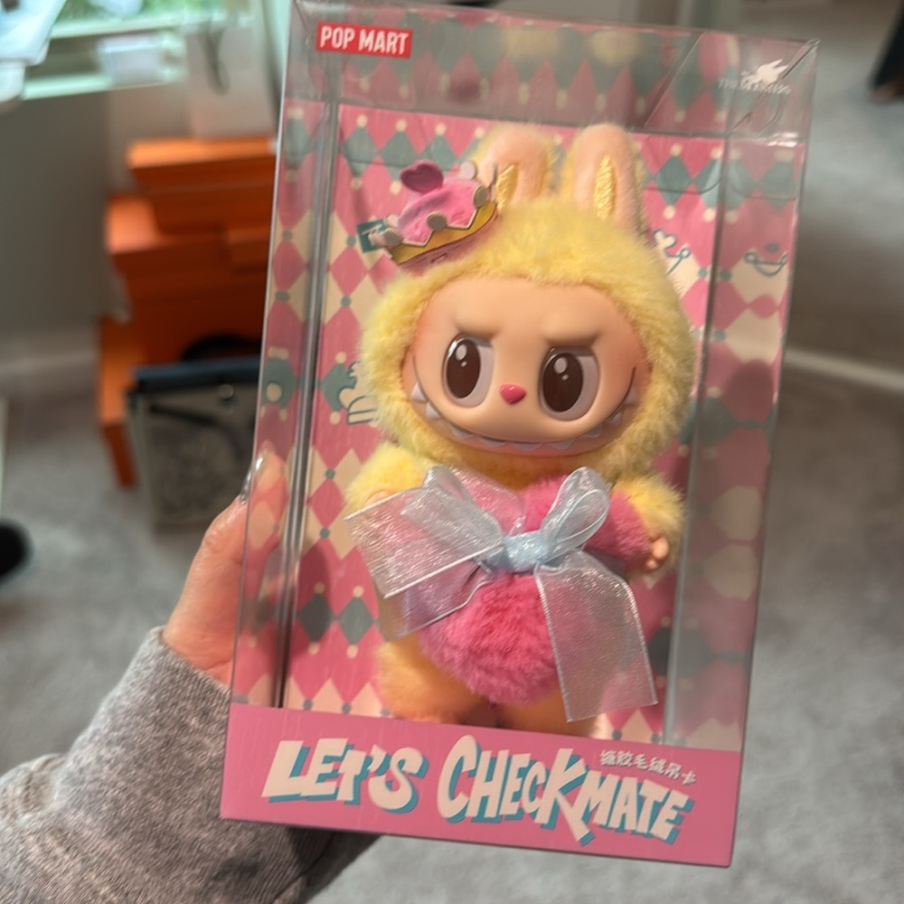 Pop mart THE MONSTERS Labubu Let's Checkmate Vinyl Plush Hanging Card pendant